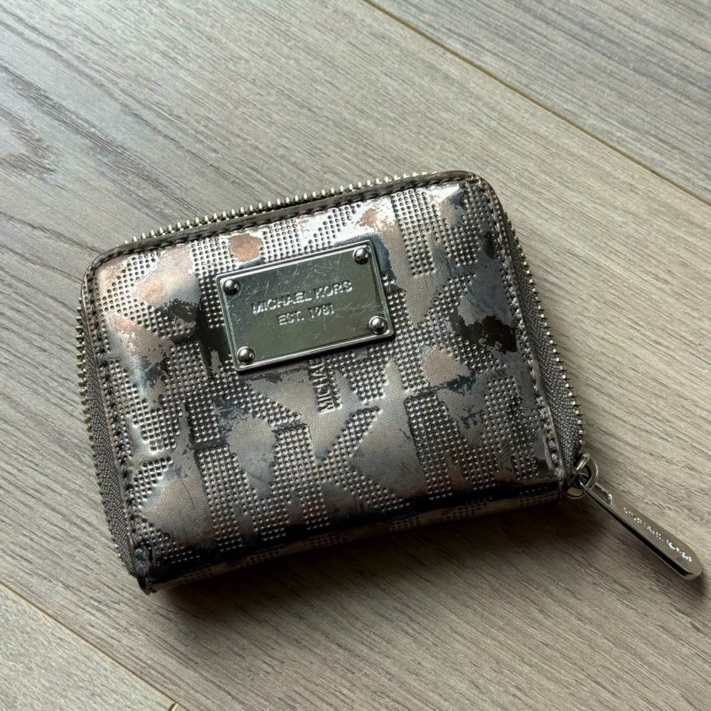 Michael Kors Mini Wallet